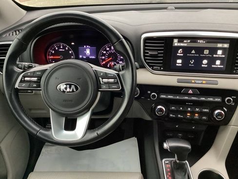 Used 2020 Kia Sportage EX AWD/4WD image 17