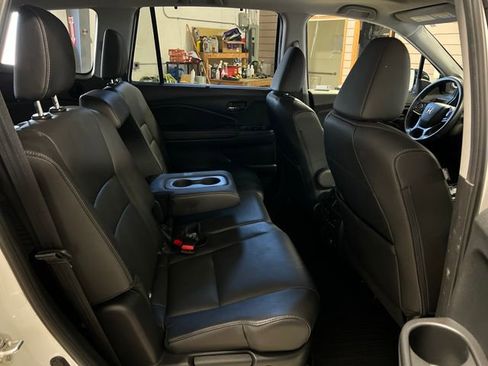 Used 2022 Honda Pilot Touring image 34