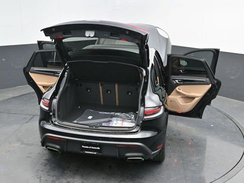 New 2025 Porsche Macan image 47