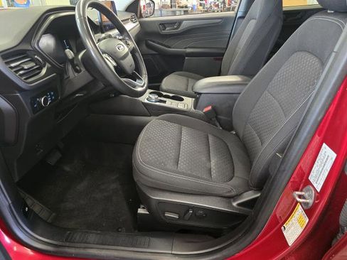 Used 2023 Ford Escape Active AWD/4WD image 9