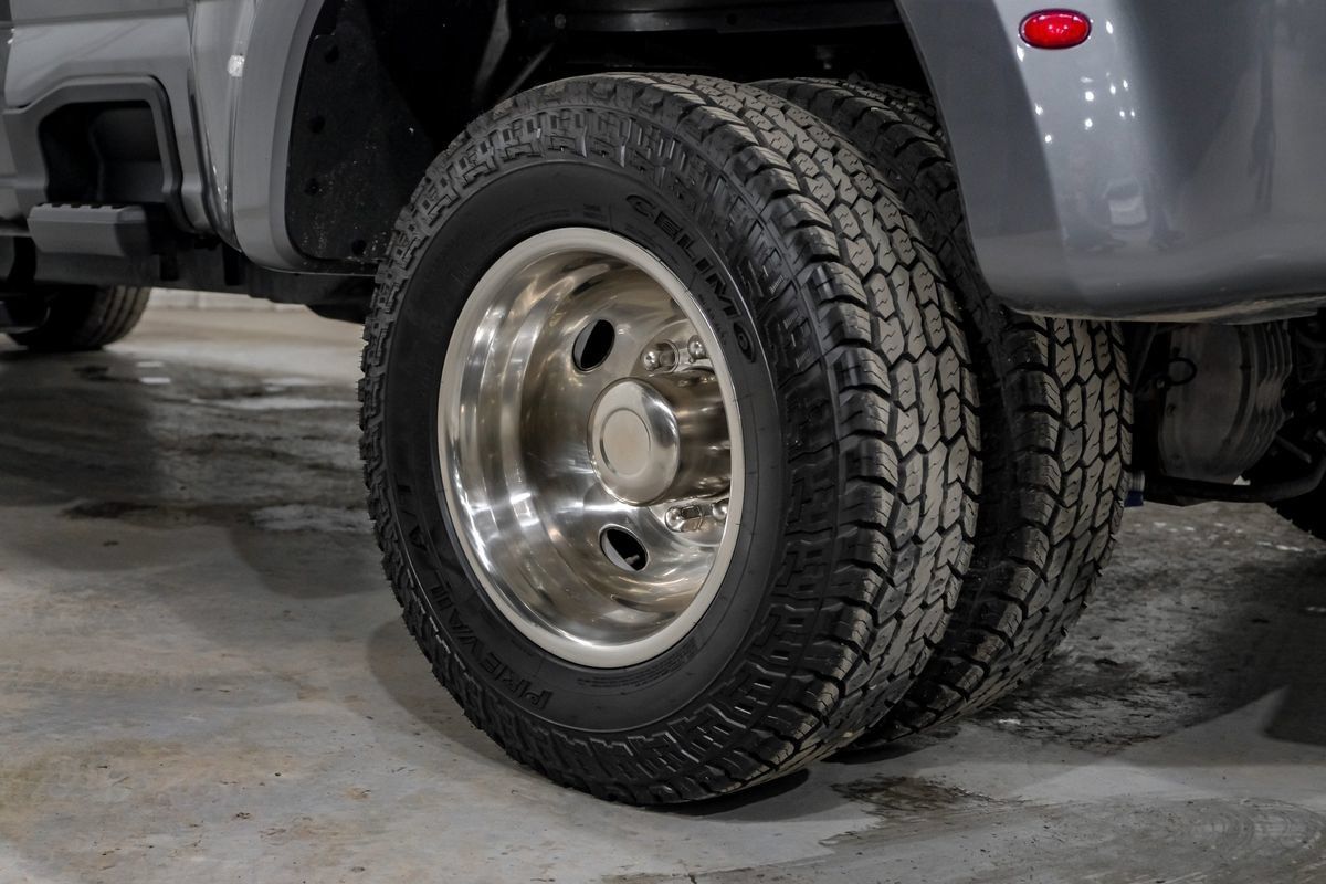 Used 2025 Ford F350 XL AWD/4WD image 61