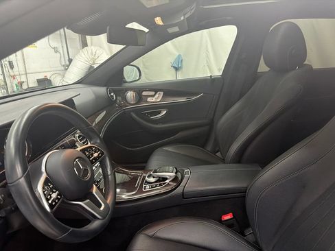 Used 2019 Mercedes-Benz E 300 image 14