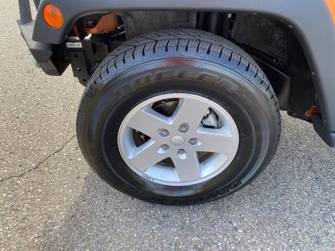 Used 2011 Jeep Wrangler Sport AWD/4WD image 12
