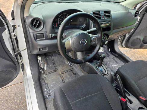 Used 2014 Nissan Versa S Plus image 17
