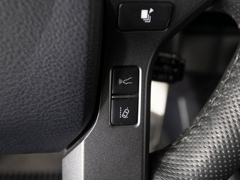 Used 2018 Toyota Tacoma TRD Pro AWD/4WD image 19