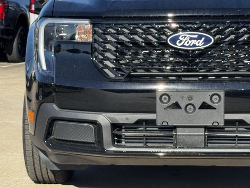 New 2026 Ford Maverick Lariat w/ Black Appearance Package image 7