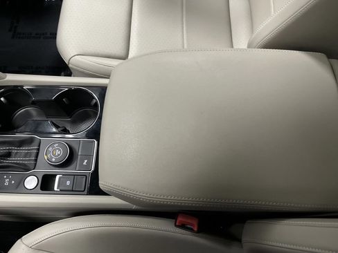 Used 2022 Volkswagen Atlas SE w/ Panoramic Sunroof Package image 20