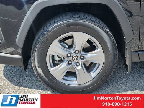 Used 2023 Toyota RAV4 XLE w/ Convenience Package AWD/4WD image 13