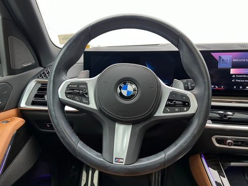 Certified 2024 BMW X5 xDrive40i w/ M Sport Package AWD/4WD image 17