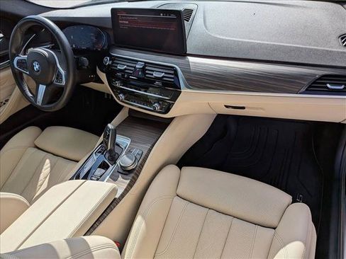 Used 2023 BMW 540i w/ M Sport Package RWD image 23