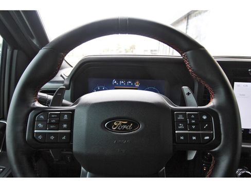 Used 2025 Ford F150 Raptor AWD/4WD image 16