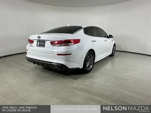 Used 2020 Kia Optima LX FWD image 6