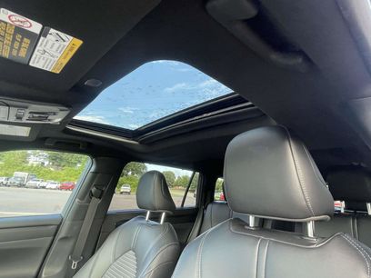 Used 2024 Toyota Highlander XSE