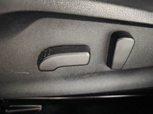 Used 2023 Subaru Crosstrek 2.5i Limited image 13