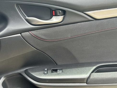 Used 2018 Honda Civic Si image 12