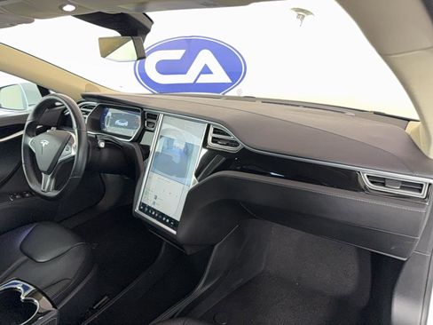 Used 2014 Tesla Model S 85 image 16