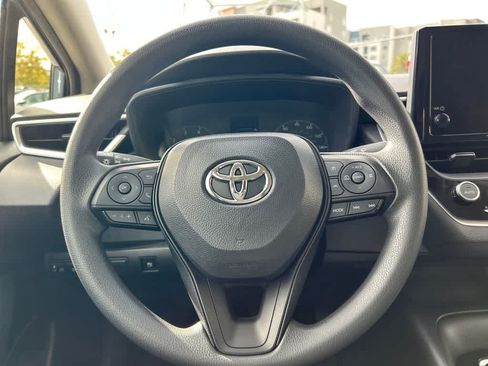 Used 2024 Toyota Corolla LE FWD image 15