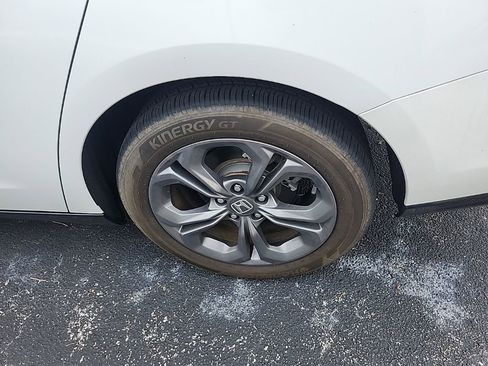 Used 2024 Honda Accord EX-L image 15
