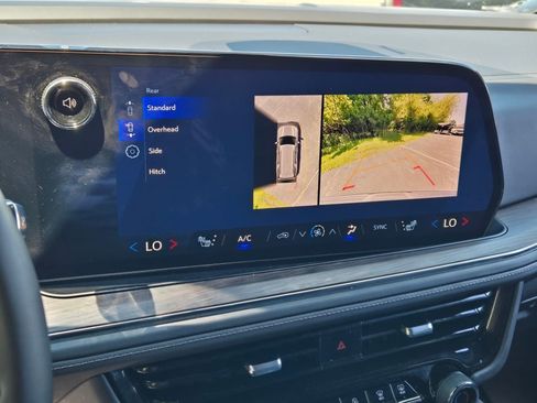 Certified 2025 Chevrolet Tahoe LT AWD/4WD image 28
