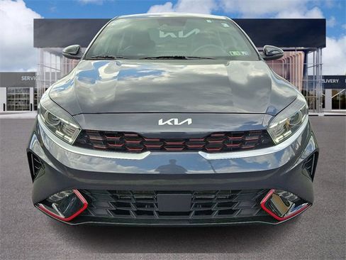 Certified 2023 Kia Forte GT-Line w/ GT-Line Technology Package image 2