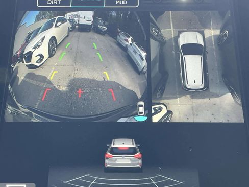 New 2025 Subaru Forester Touring image 17