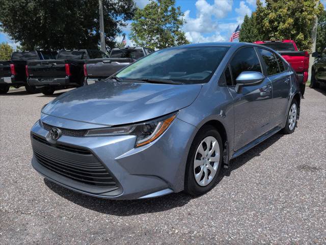 Certified 2025 Toyota Corolla LE FWD image 2