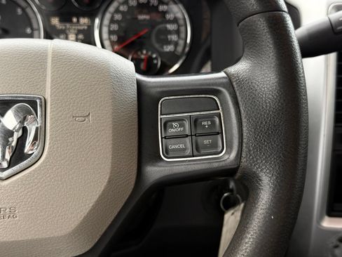 Used 2012 RAM 1500 Classic SLT RWD image 24