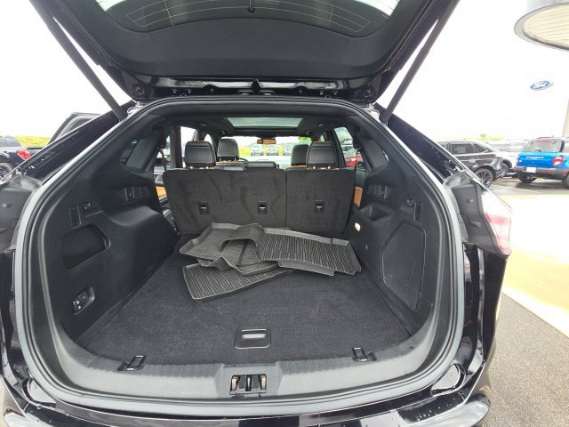 Used 2024 Ford Edge Titanium w/ Titanium Elite Package AWD/4WD image 21