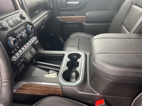 Used 2023 Chevrolet Silverado 3500 High Country w/ Technology Package image 24