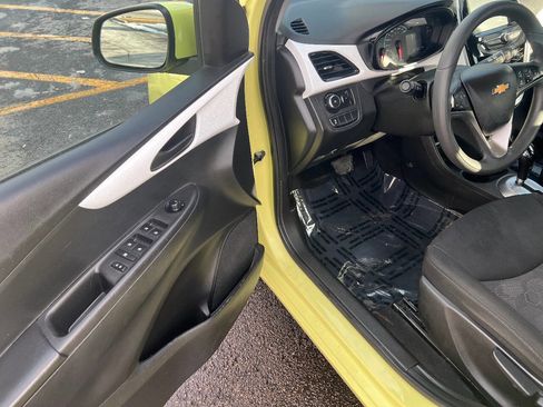 Used 2017 Chevrolet Spark LT image 16