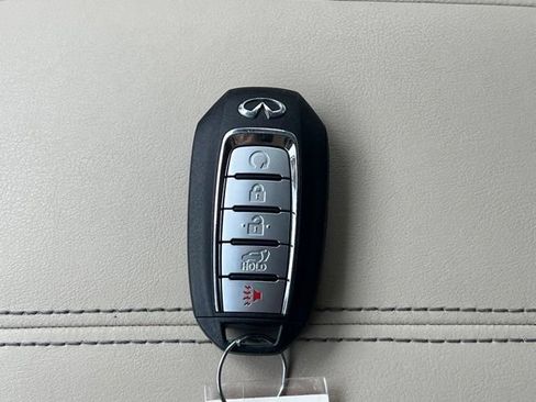 Used 2024 INFINITI QX60 Sensory AWD/4WD image 27