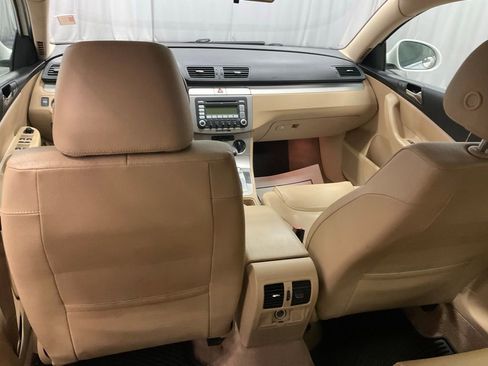 Used 2008 Volkswagen Passat Komfort image 25