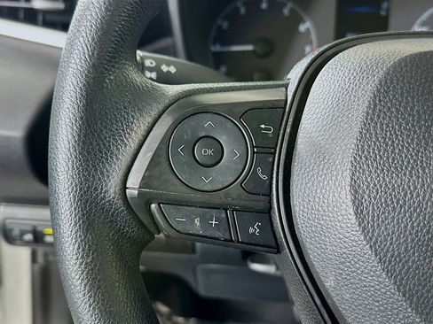 Used 2024 Toyota Corolla LE FWD image 16