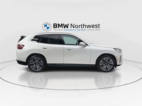 New 2026 BMW X3 xDrive30 w/ Premium Package AWD/4WD image 4