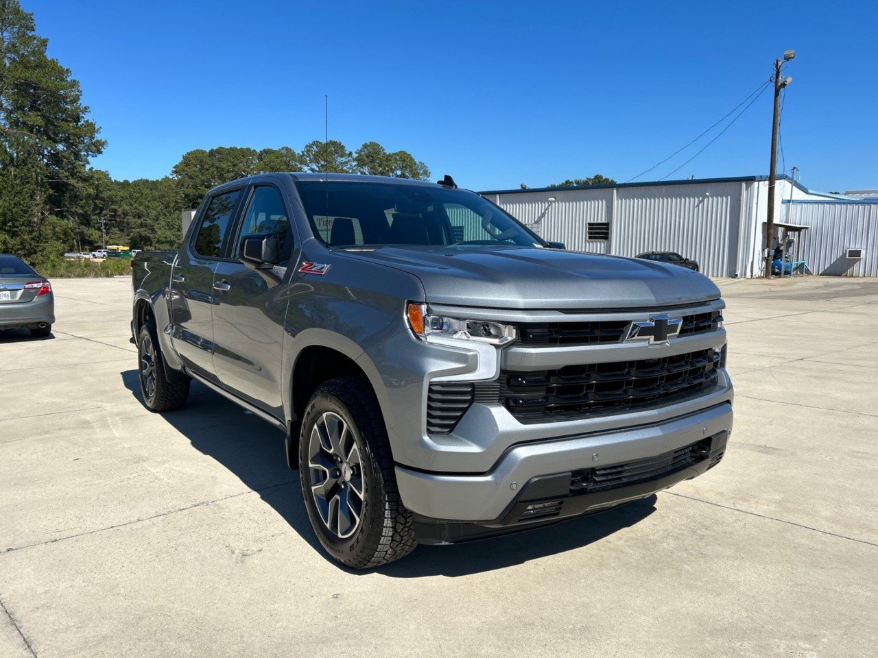 New 2026 Chevrolet Silverado 1500 RST w/ Safety Package AWD/4WD image 2