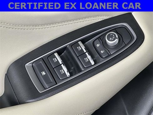 Certified 2025 Subaru Legacy Limited image 18