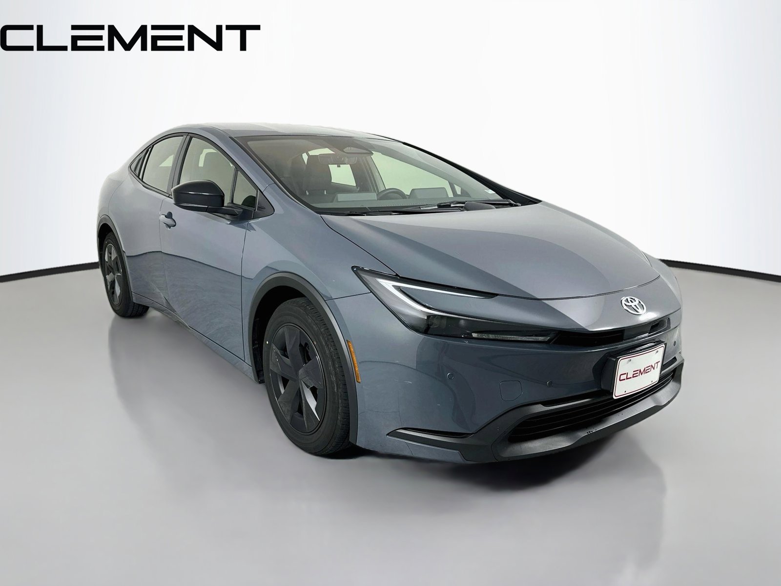 Used 2026 Toyota Prius LE FWD image 5