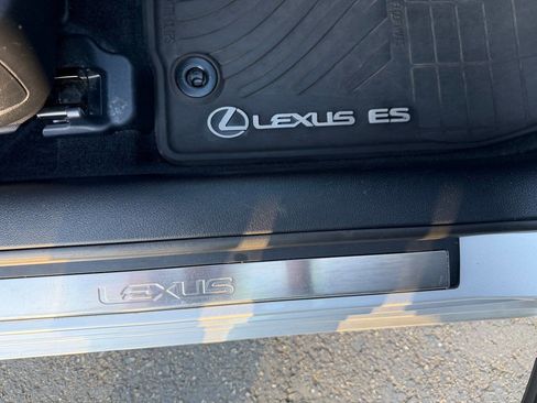 Used 2015 Lexus ES 350 w/ Premium Package FWD image 65