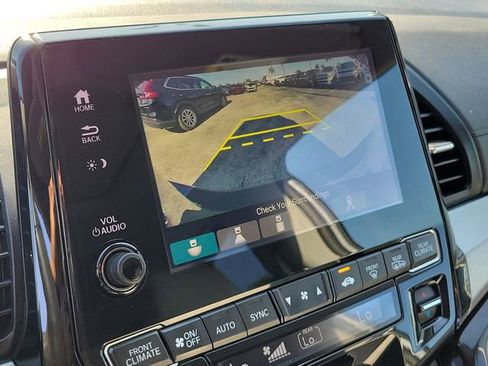 Used 2023 Honda Odyssey Touring image 29