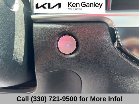 Certified 2024 Kia Sorento S w/ Panoramic Sunroof Package FWD image 38