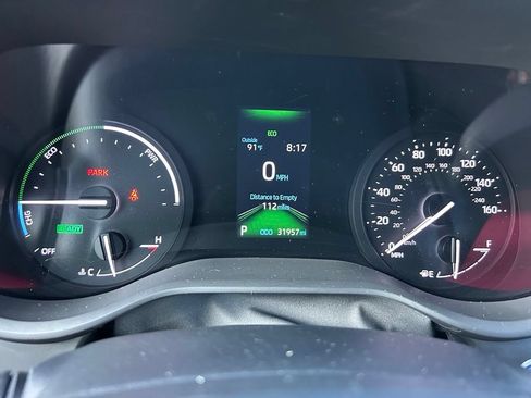 Used 2024 Toyota Sienna XSE FWD image 24