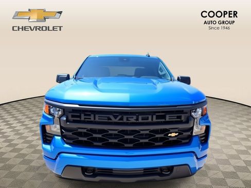 New 2025 Chevrolet Silverado 1500 Custom image 9