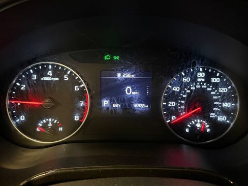 Used 2023 Kia Seltos S AWD/4WD image 10