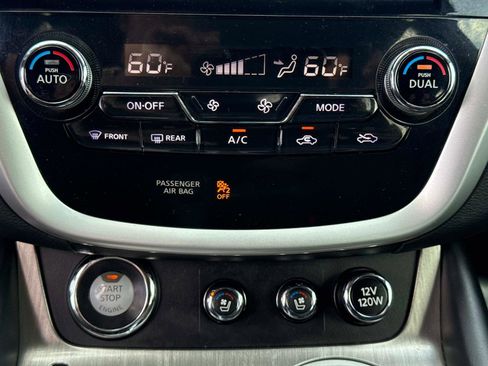 Used 2016 Nissan Murano Platinum w/ Platinum Technology Package image 26