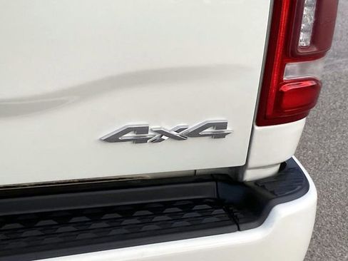 Used 2022 RAM 3500 Limited w/ Towing Technology Group image 5