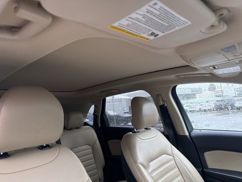 Used 2016 Ford Edge SEL w/ Equipment Group 201A image 10