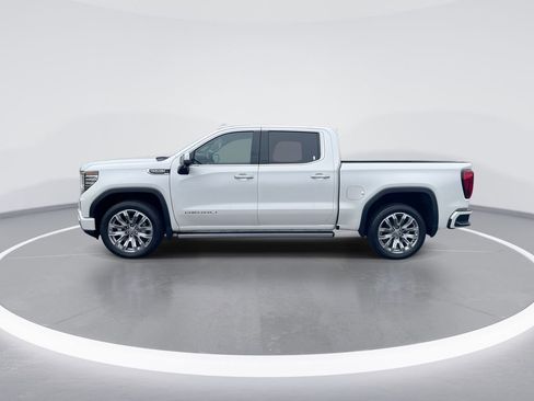 Used 2024 GMC Sierra 1500 Denali w/ Denali Reserve Package AWD/4WD image 5