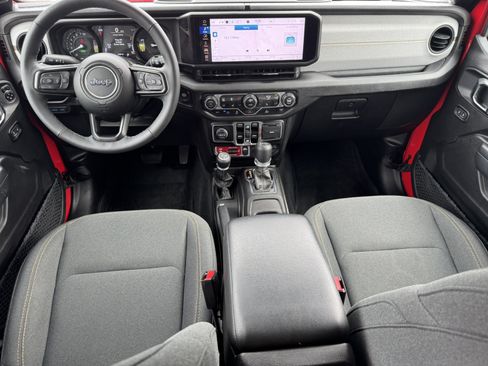 Used 2025 Jeep Wrangler Unlimited Sport S 4xe AWD/4WD image 24