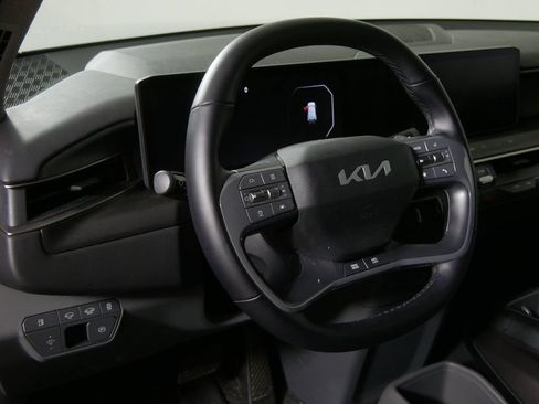 Used 2024 Kia EV9 Wind AWD/4WD image 11