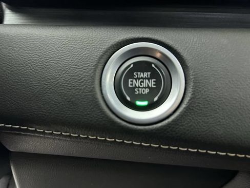 Certified 2022 Cadillac Escalade Sport w/ Touring Package AWD/4WD image 17